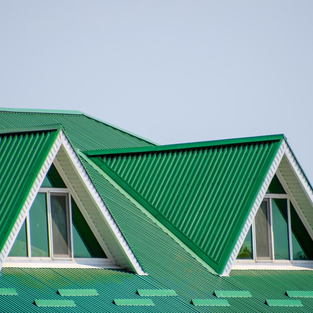 Standing Seam Metal Roofing Installation and Repair in Navan – Expert Services