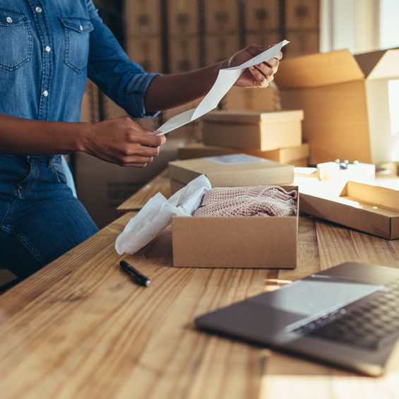 Reliable Courier Companies Leicester for Fast &amp; Secure Deliveries
